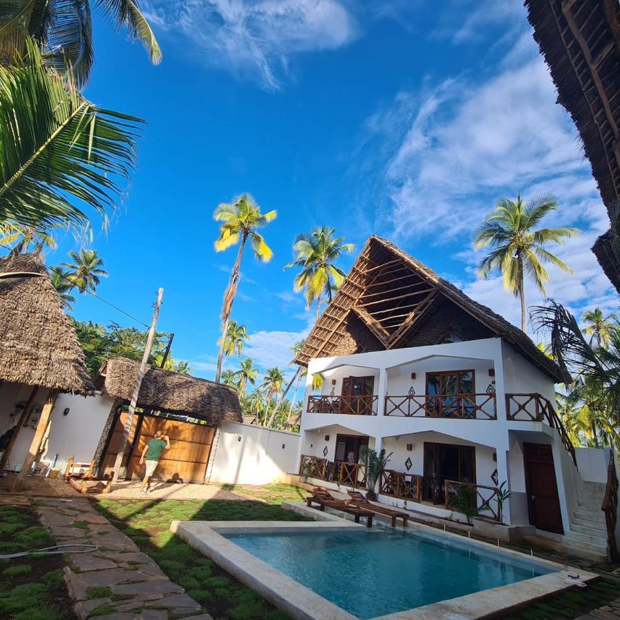Mambo Cabana Pwani Mchangani Exteriör bild
