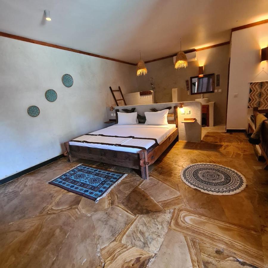 Mambo Cabana Pwani Mchangani Exteriör bild