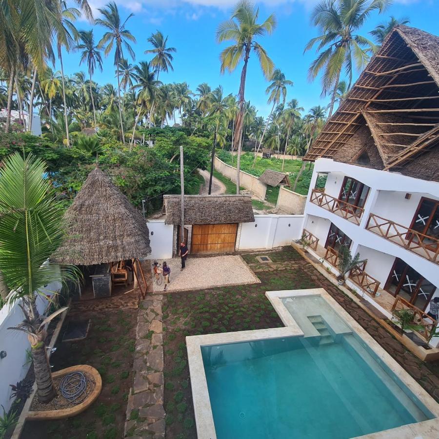 Mambo Cabana Pwani Mchangani Exteriör bild
