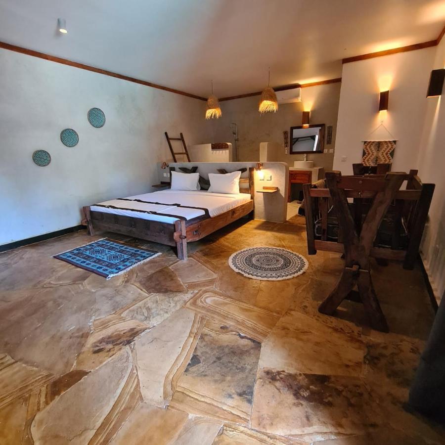 Mambo Cabana Pwani Mchangani Exteriör bild