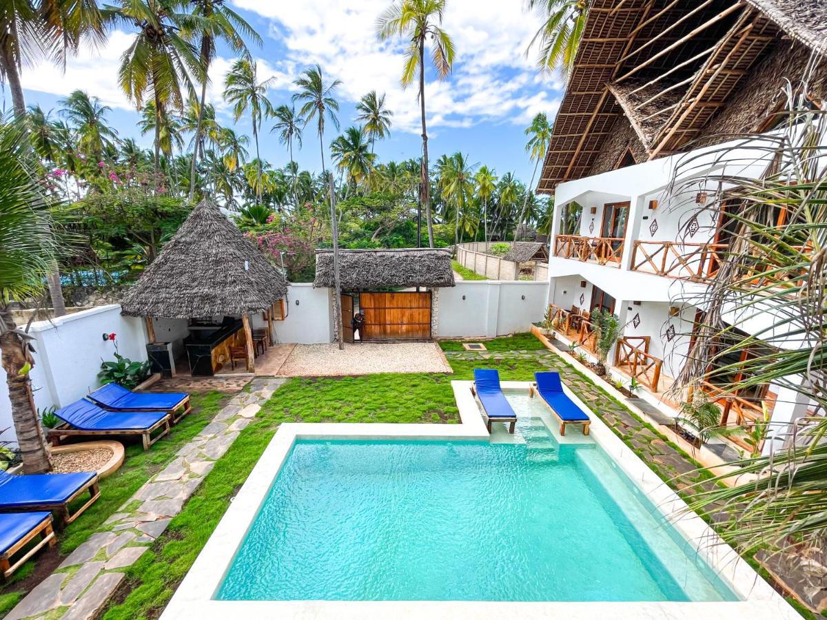 Mambo Cabana Pwani Mchangani Exteriör bild