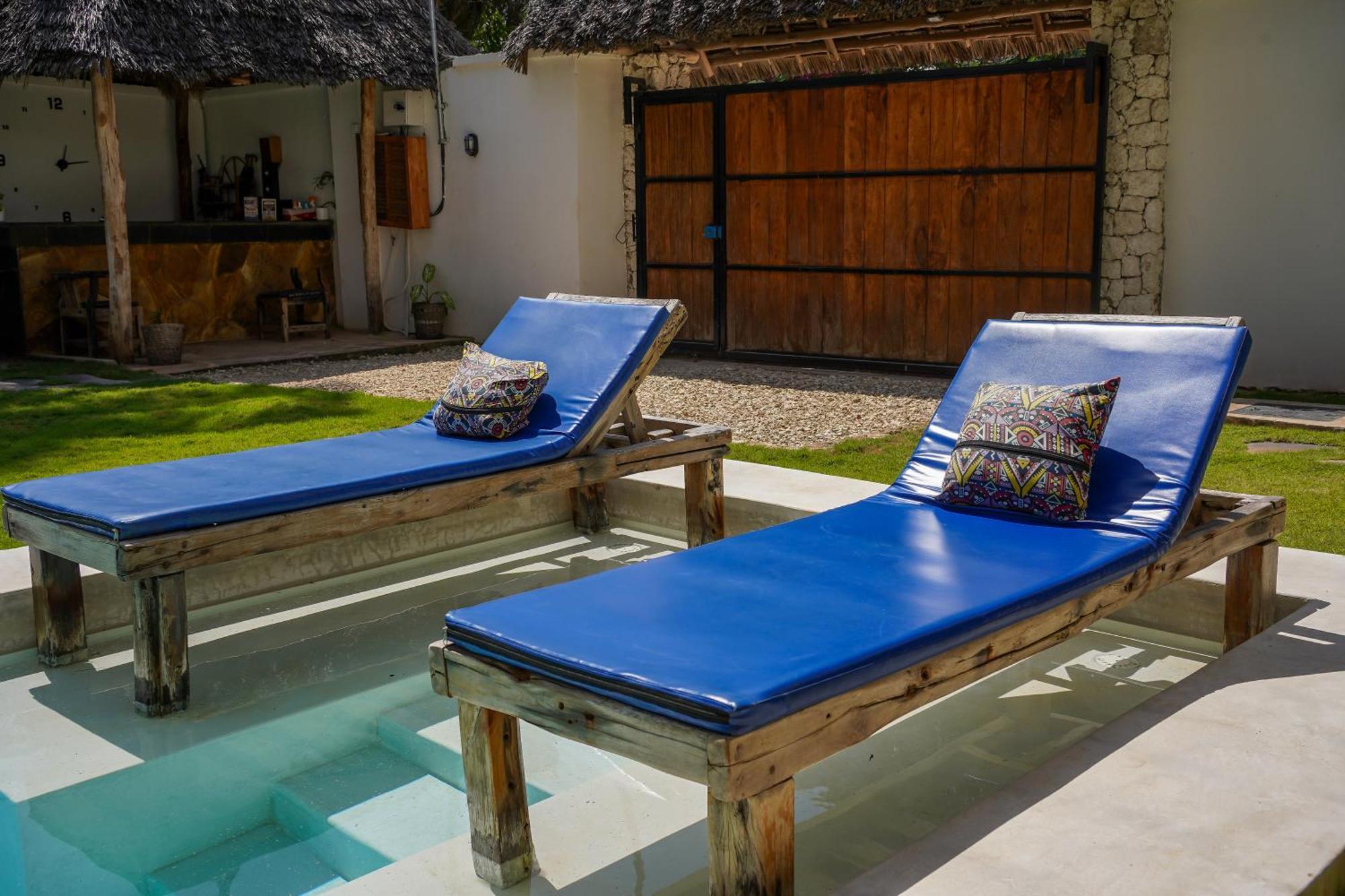 Mambo Cabana Pwani Mchangani Exteriör bild