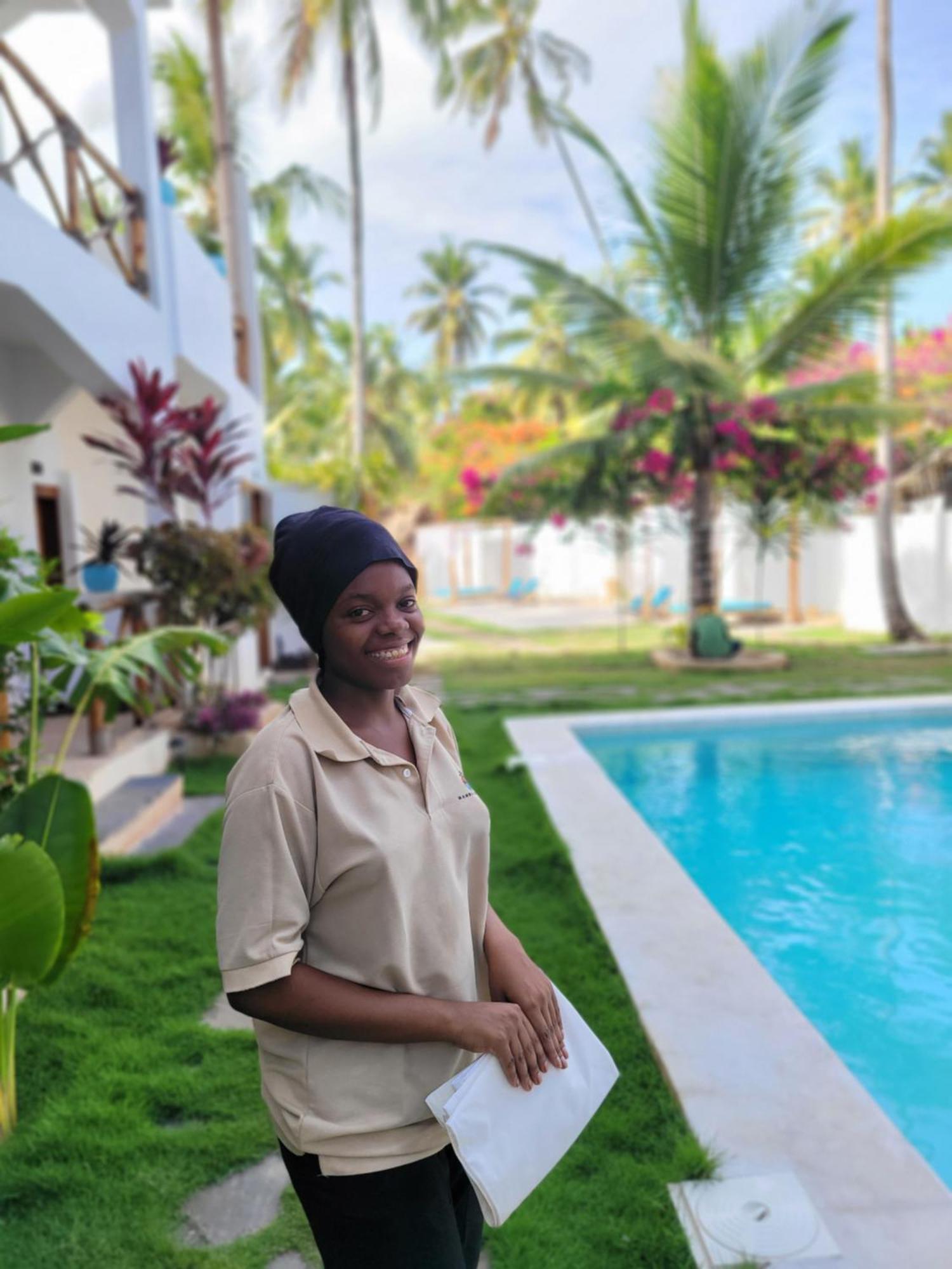 Mambo Cabana Pwani Mchangani Exteriör bild